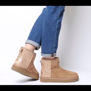 ugg classic short metallic snake